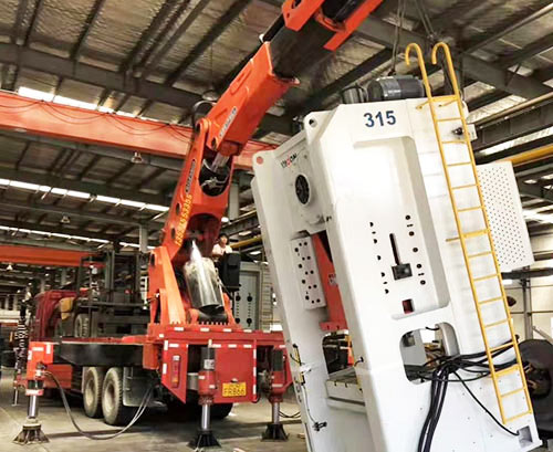 罗江附近随车吊出租，轻松解决运输难题