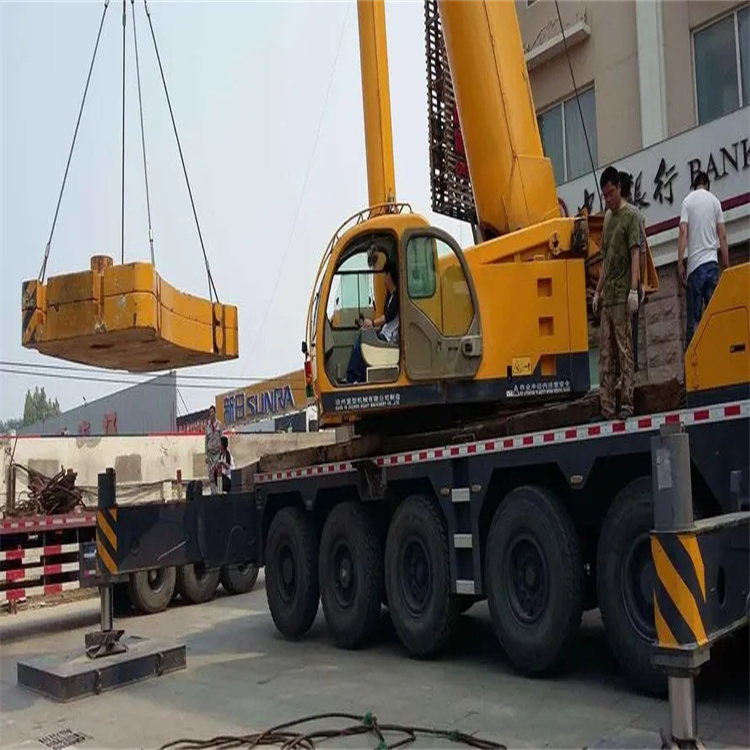 罗江当地吊车出租|机器吊装|75吨|工厂搬迁服务